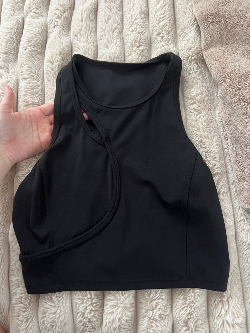 Lululemon black tank